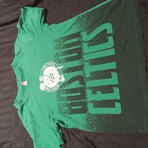 Nba Boston celtics Green tshirt Boys medium 10-12